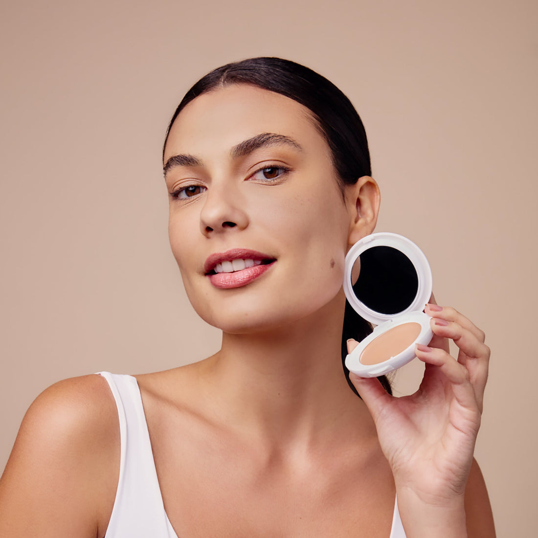 AVÈNE Compacto Mineral SPF50 color Arena 10gr