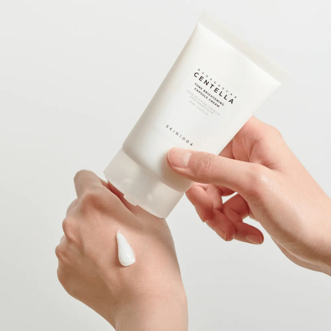 Crema iluminadora de tono 1004 75 ml