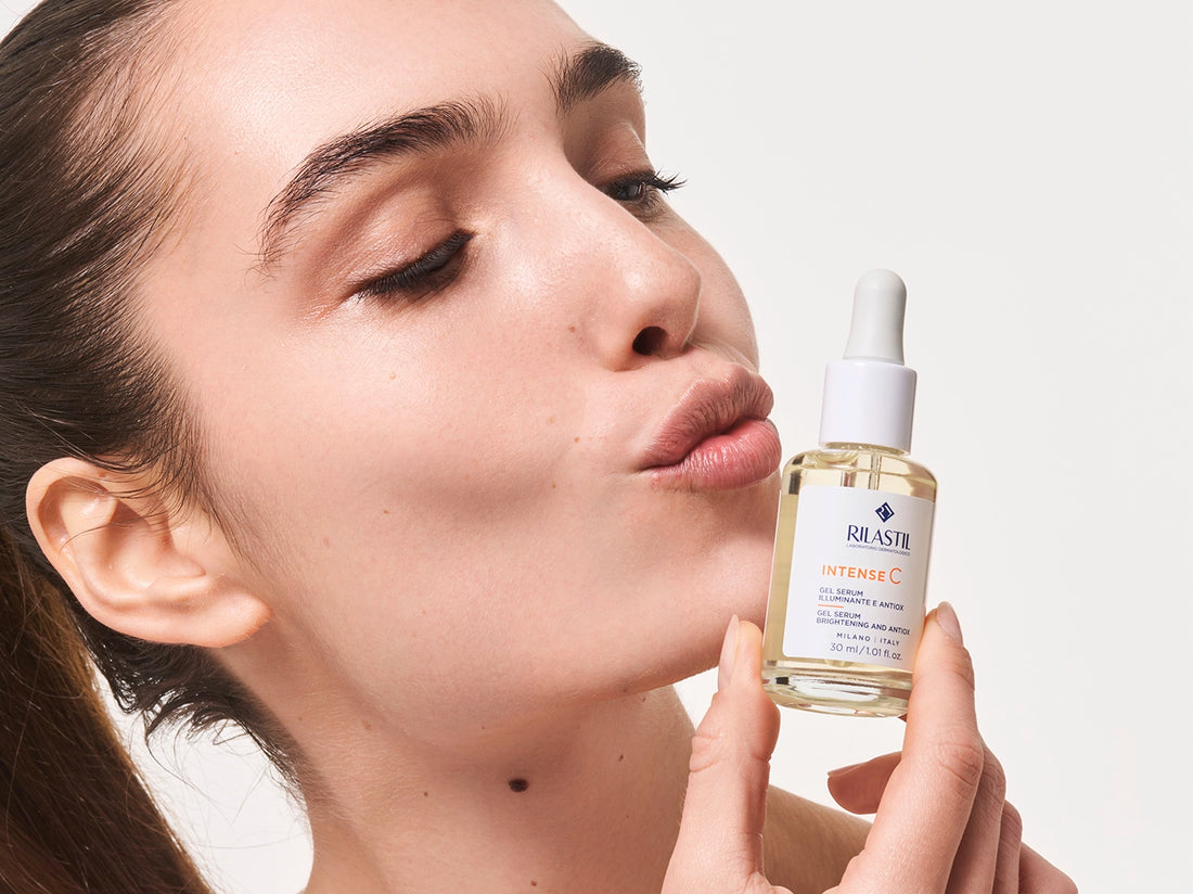 Sérum Intense  con Vitamina C ácido hialurónico C 30ml